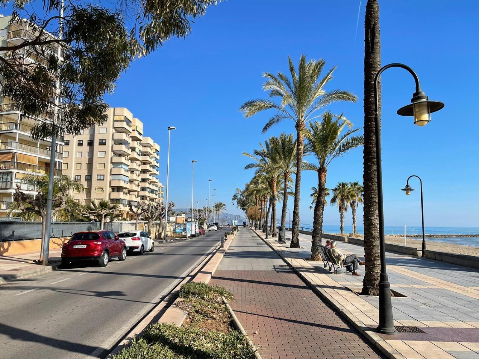 Precioso Apartamento Con Vistas Al Mar Benicassim Luaran gambar