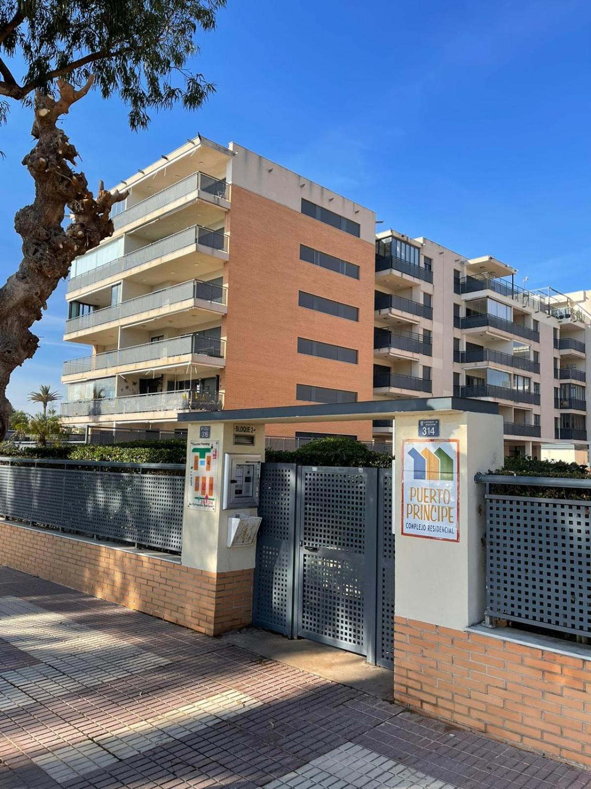 Precioso Apartamento Con Vistas Al Mar Benicassim Luaran gambar